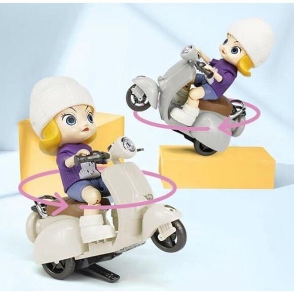 Labubu Tide Flow Motor Car Scooter Toy Green Toy Doll with Light and Music Vespa - Picture 7 of 7
